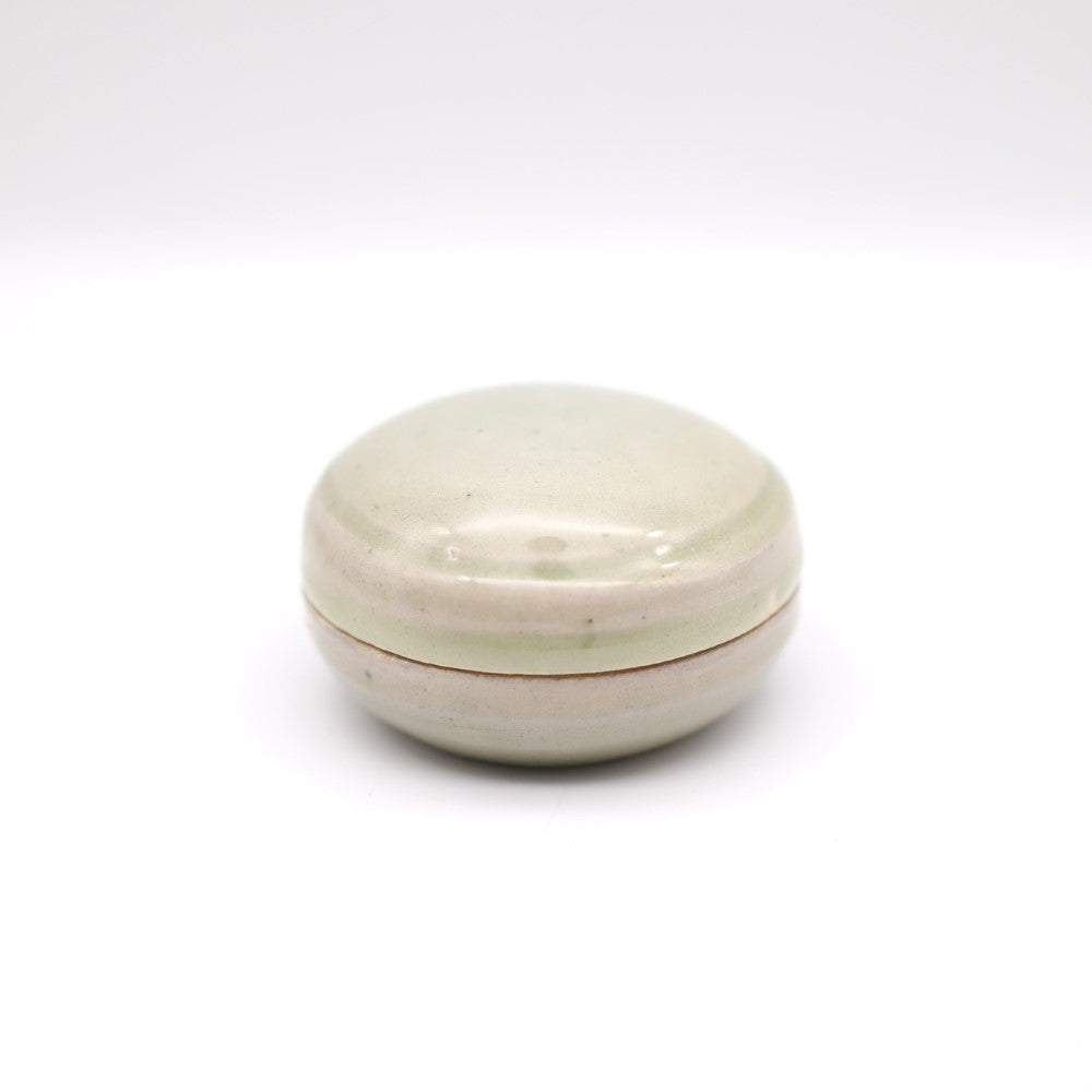 饗庭孝昌 青磁合子 - 蓋物・香合 | 益子焼 陶庫