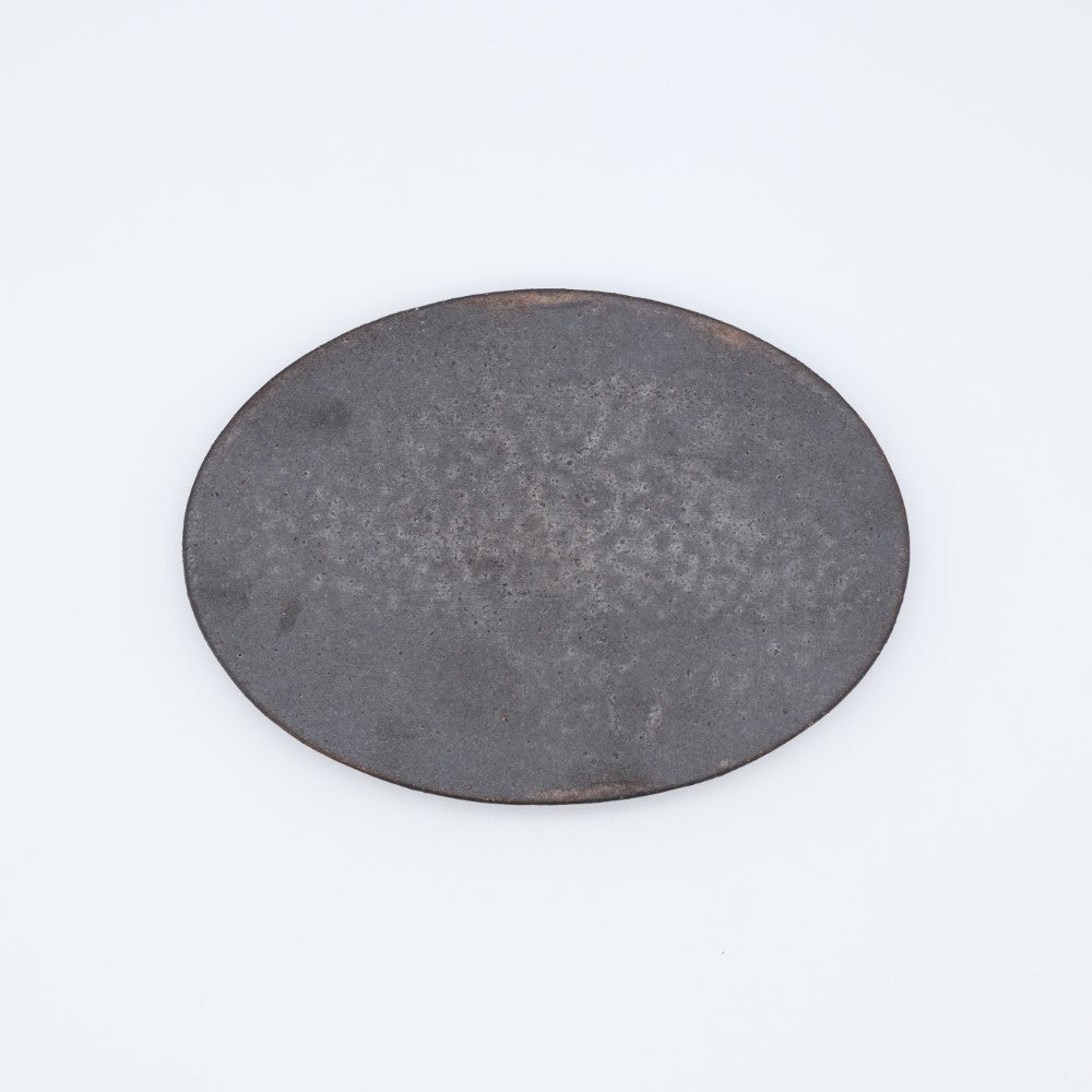 沼野秀章 楕円台皿 使用イメージ - 皿 | 益子焼 陶庫