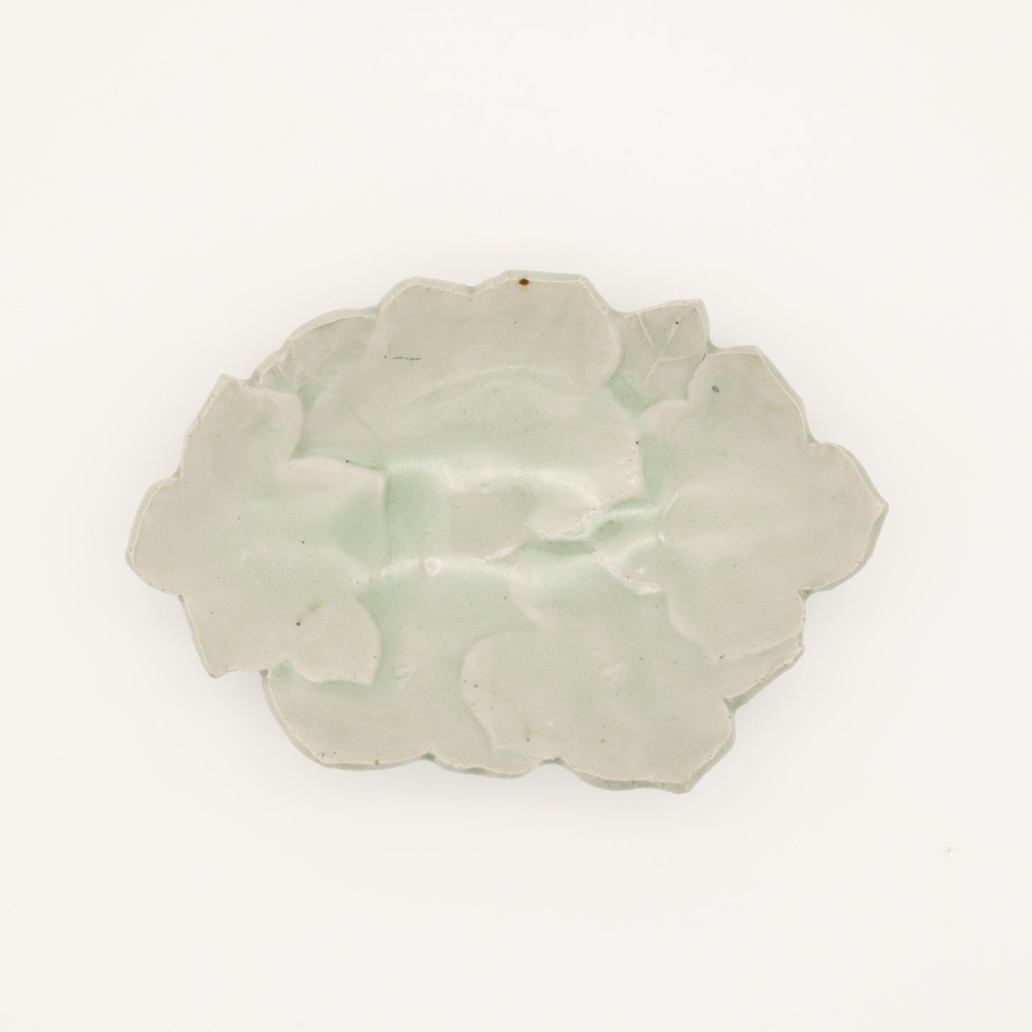 饗庭孝昌 青磁台付竜胆皿 - 角皿・楕円皿 | 益子焼 陶庫