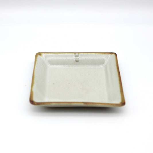[Naoko Otsuka] Small rusty-edged square plate