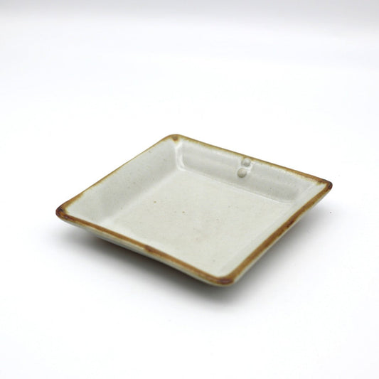 [Naoko Otsuka] Small rusty-edged square plate