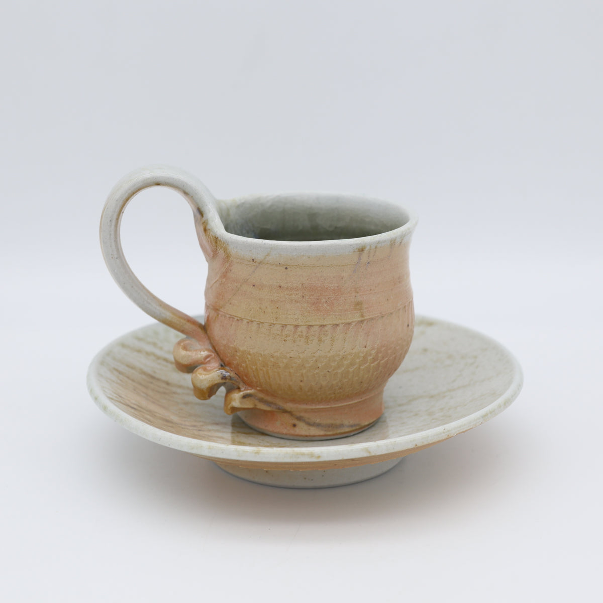 ユアン・クレイグ カップ＆ソーサー 別角度 - 茶器・コーヒー・ティー | 益子焼 陶庫