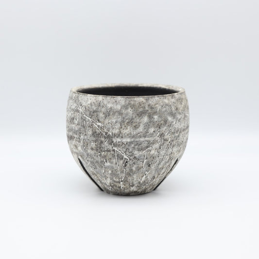 [Numano Hideaki] Flowerpot, carved and peeled