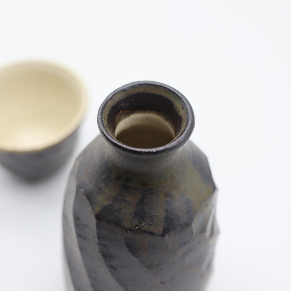 [Komine Takashi] Black glaze sake set