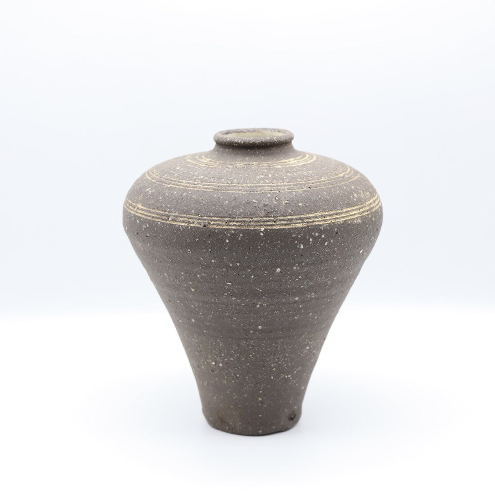 Tool works | Toko Pottery gallery in Mashiko, Tochigi Prefecture