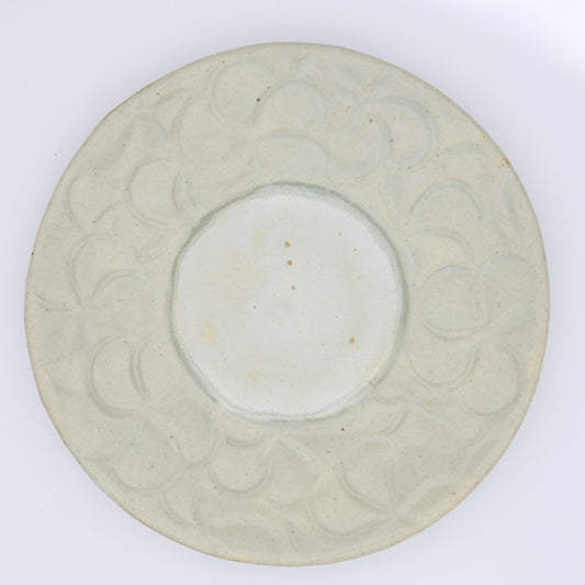 [Yoshiko Kasahara] Ground glaze floral pattern plate, 8 inches