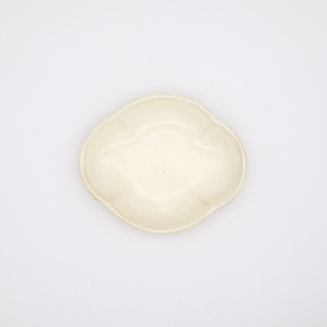 [Katsuji Yaguchi] Small quince plate white