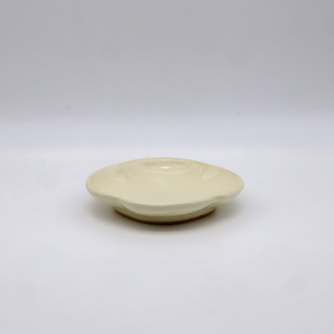 [Katsuji Yaguchi] Small quince plate white
