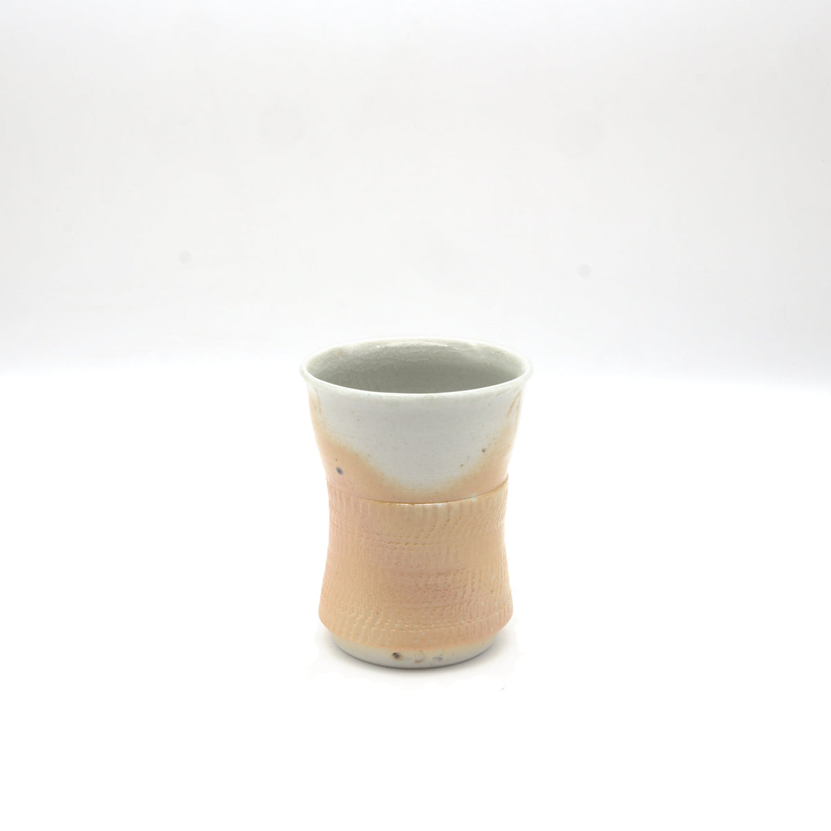 ユアン・クレイグ 藺草火襷ビール呑 豆 - 酒器 | 益子焼 陶庫