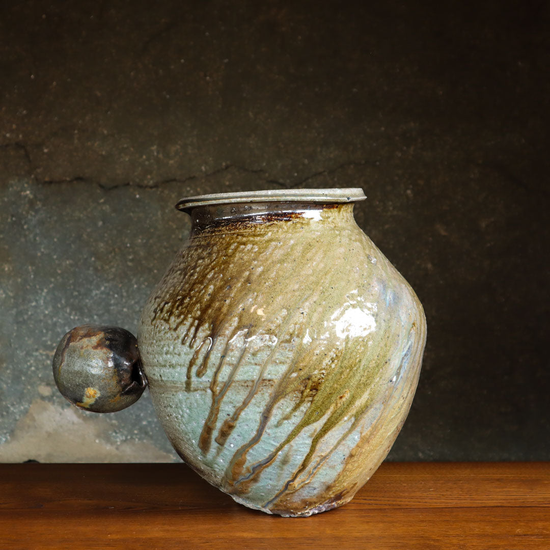 [Iwami Shinsuke] Ash-covered Sticky Jar