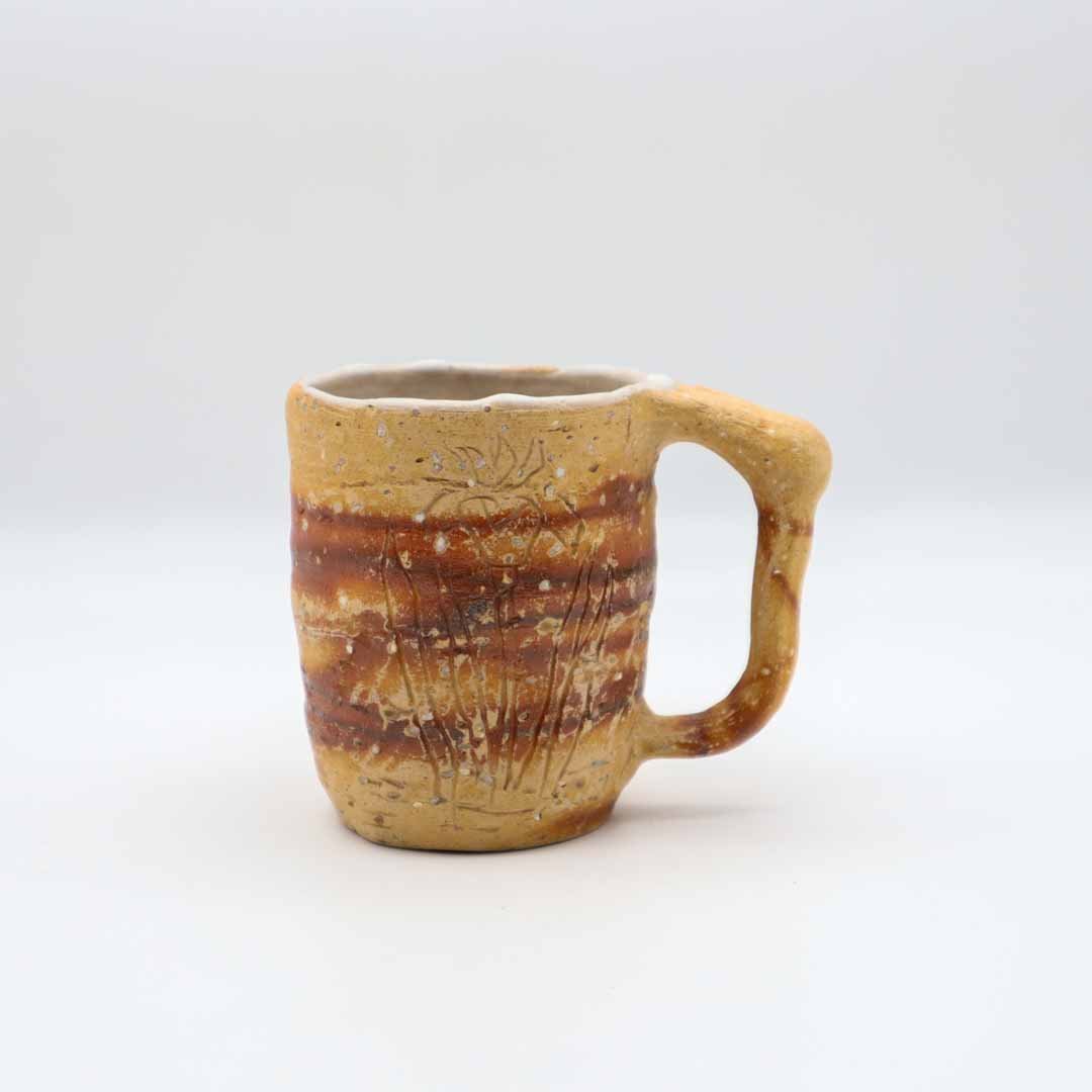 水野正善 火襷マグカップ 細 - マグカップ・スープカップ | 益子焼 陶庫