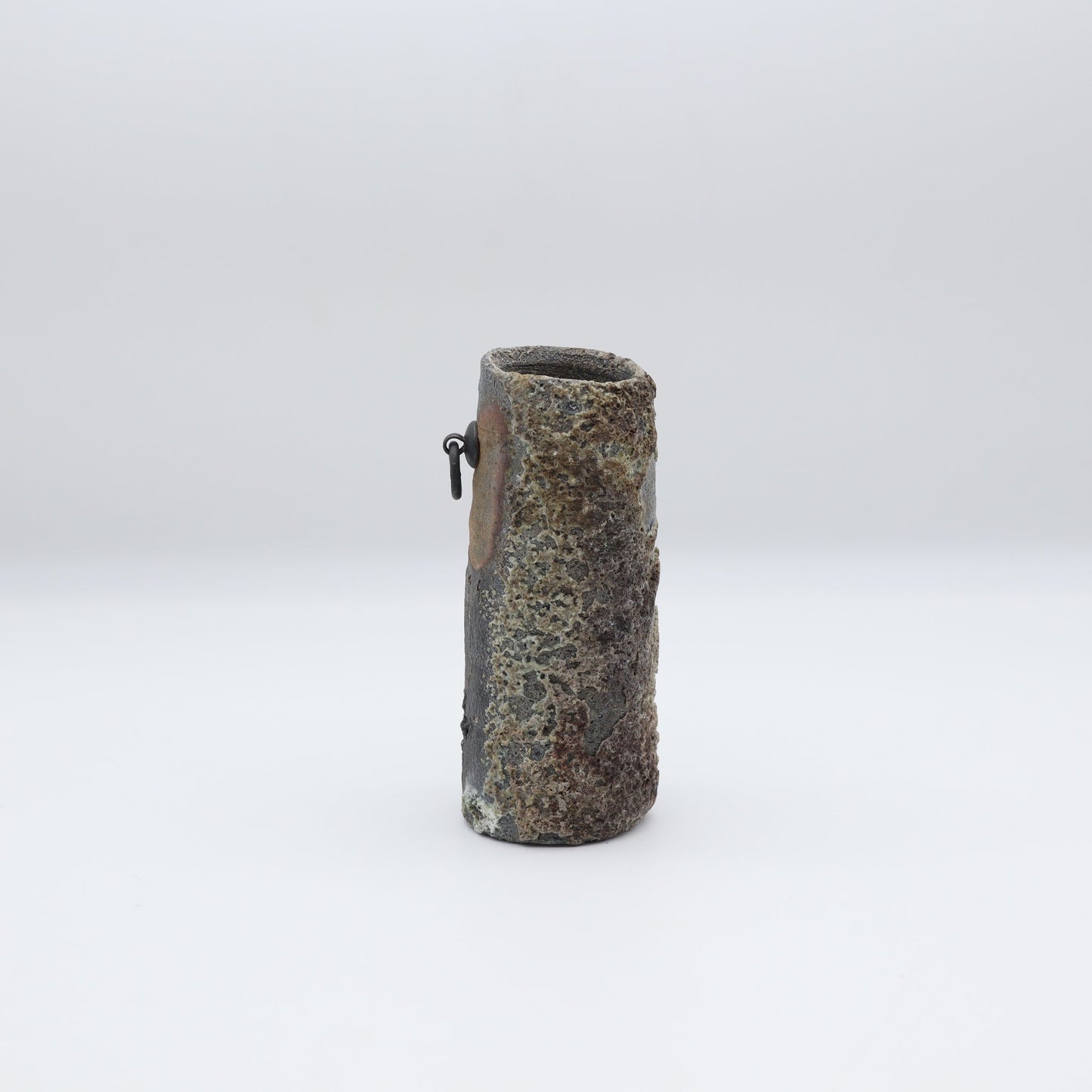 岩見晋介 掛花入筒 - 花器・壺 | 益子焼 陶庫