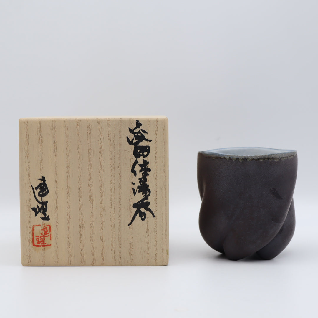 [Komine Takashi] Flowing Teacup with Paulownia Wood Box
